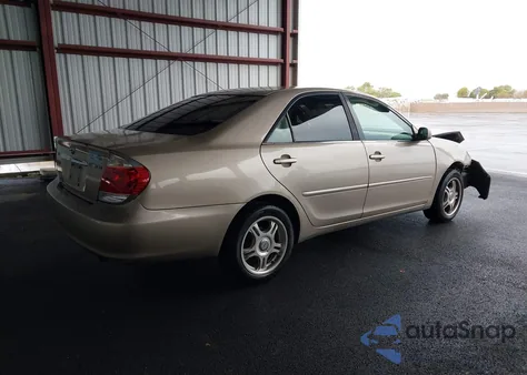 2005 Toyota Camry Le из США, поврежденный, VIN 4T1BE32K25U978845